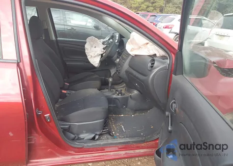 2018 Nissan Versa 1.6 S+ из США, поврежденный, VIN 3N1CN7AP7JL859659